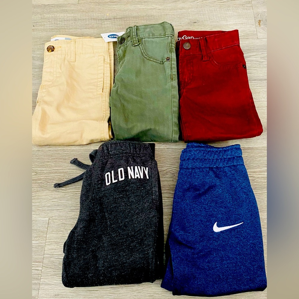 ❌SOLD❌Bundle of boys pants all size 3T